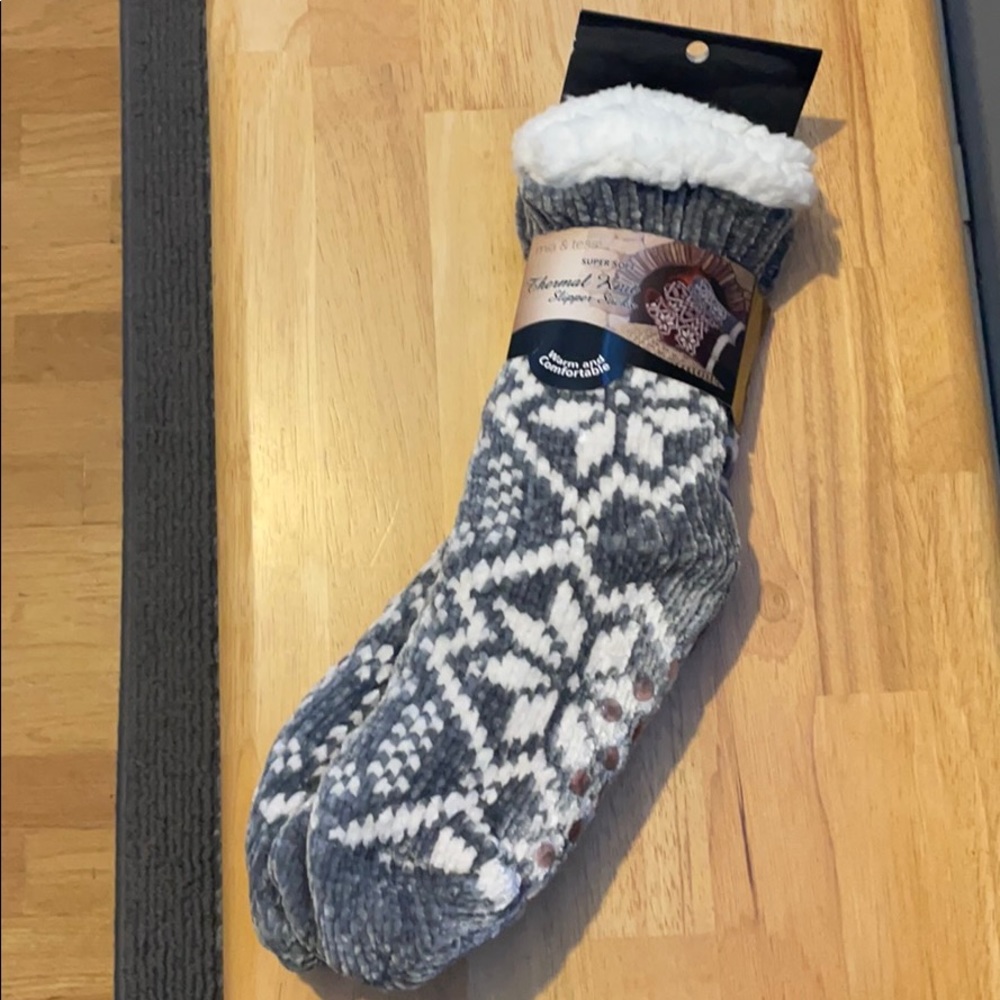 mia & tess Thermal Knit Slipper Socks